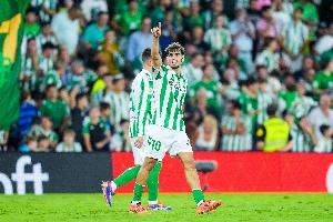 迪马济奥：罗马重新关注贝蒂斯边锋阿布德，正在进行评估