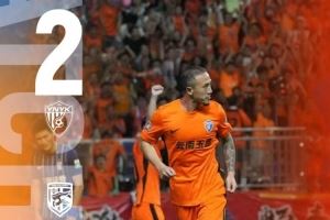 云南玉昆2-1击败武汉三镇，我们的主场不败纪录延续到了7场！